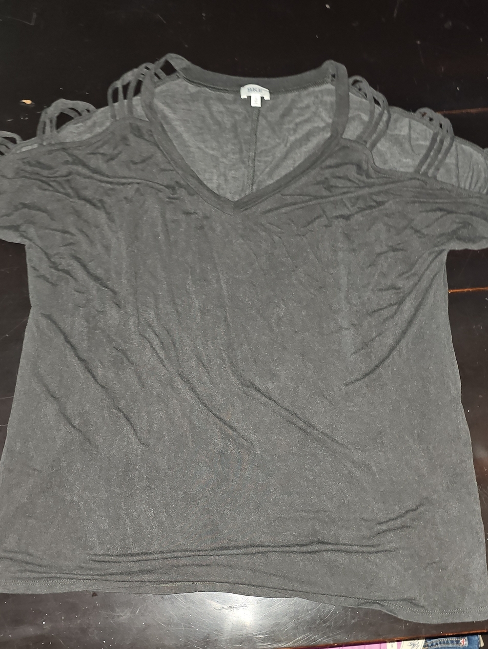 BKE Women's Charcoal Cold-Shoulder V-Neck Top